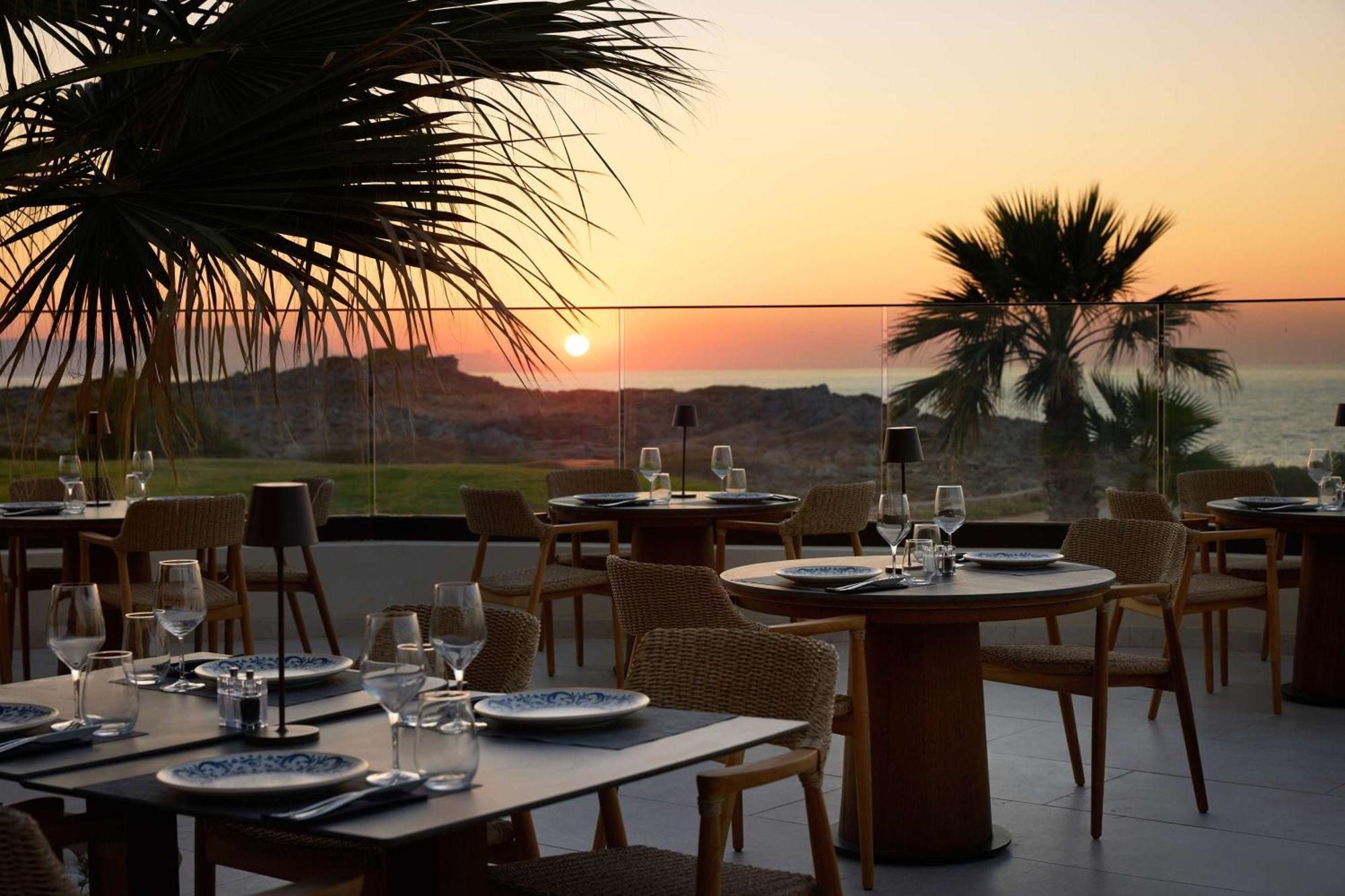 Isla Brown Chania Resort, Curio Collection By Hilton Sztavrósz Kültér fotó
